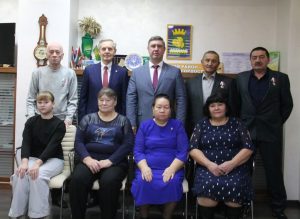 Честь и уважение родителям