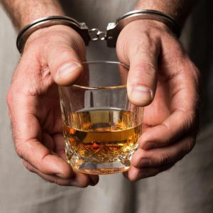 Употребление алкоголя при лечении ВИЧ