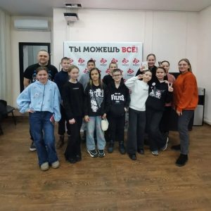 Учащиеся Нижнетавдинской школы посетили радиостанцию «Семёрка» 🎙😎