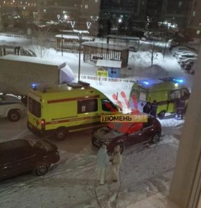 Трагедия потрясла Тюмень: 9-летний ребёнок погиб, выпав из окна многоэтажного дома.