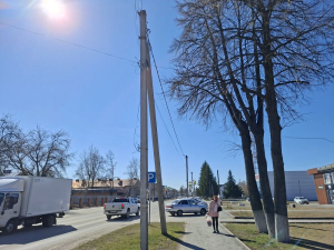 Энергетики демонтируют 1 700 незаконных подвесов связи на опорах ЛЭП в Тюменской области