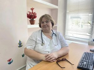 Грудное молоко и первые зубки: союз природы и заботы